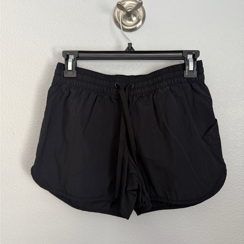 Columbia Black Athletic Shorts Lightweight Elastic Waist